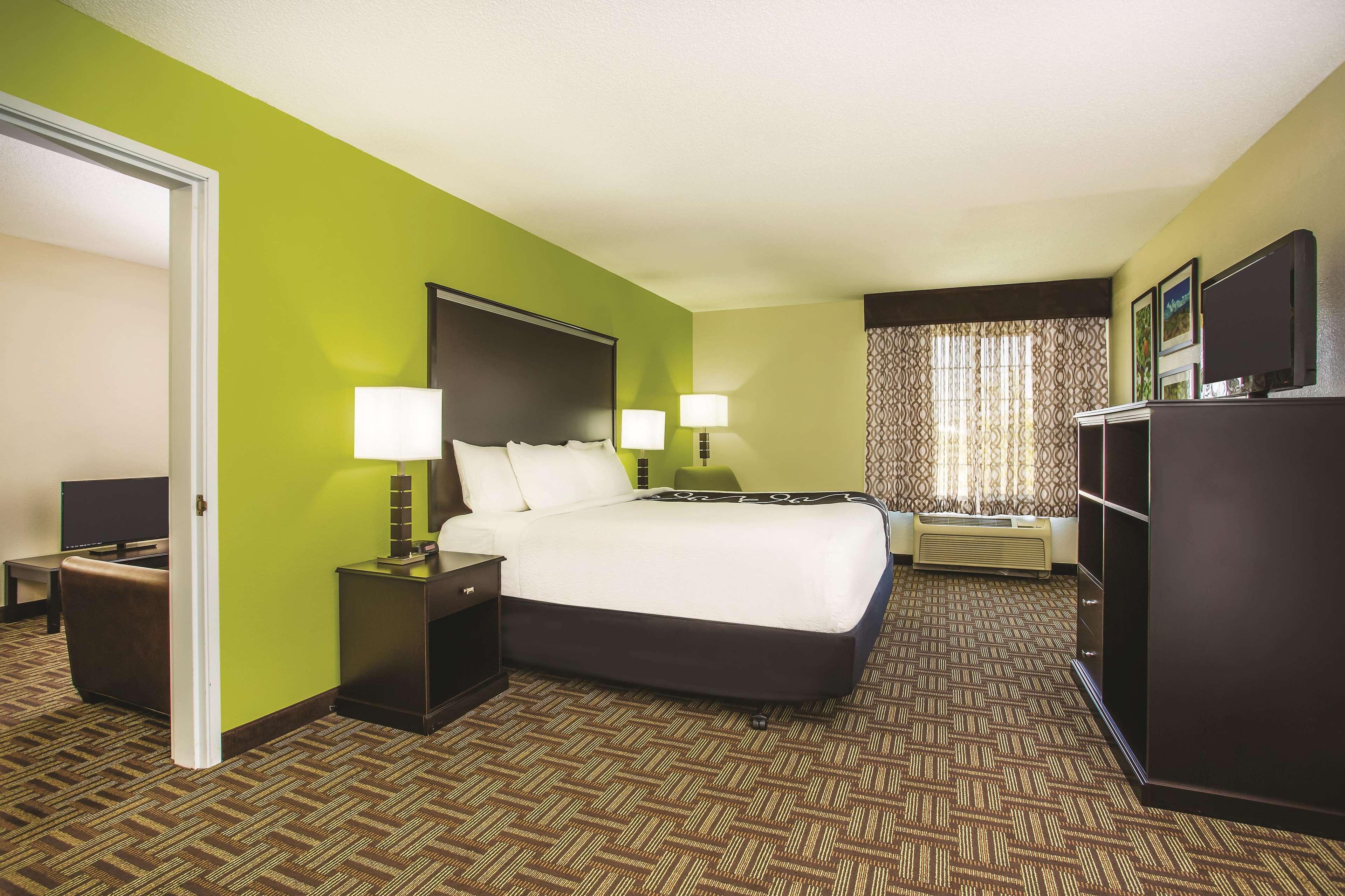 La Quinta By Wyndham Fruita Hotel Bagian luar foto